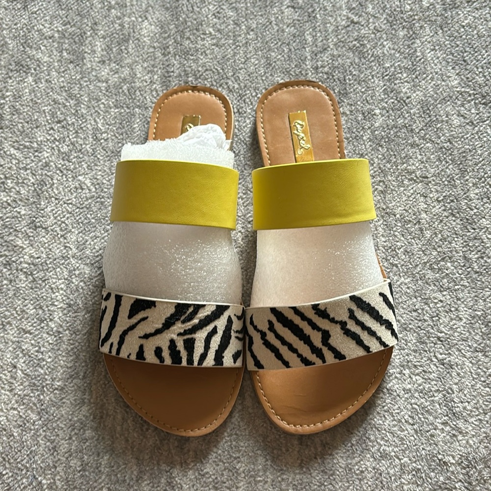 Qupid Neon Yellow & Zebra Sandals